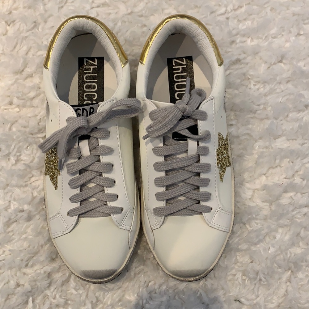 Zhuocaizi Sneakers size 37
